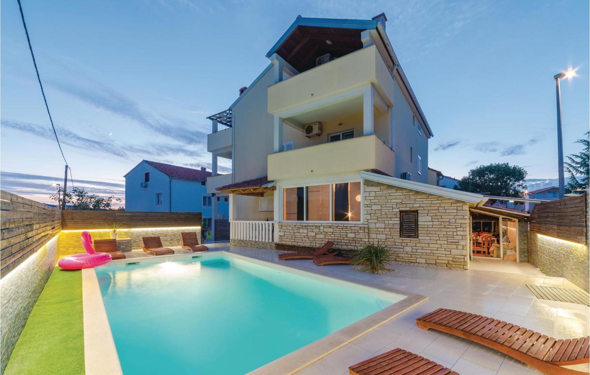 Pet Friendly Apartment In Biograd With Kitchen Биоград на Мору Екстериор снимка